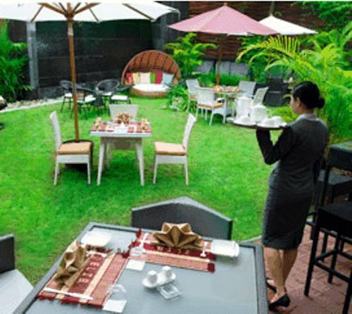 Avenue 64 Hotel Yangon Exteriör bild